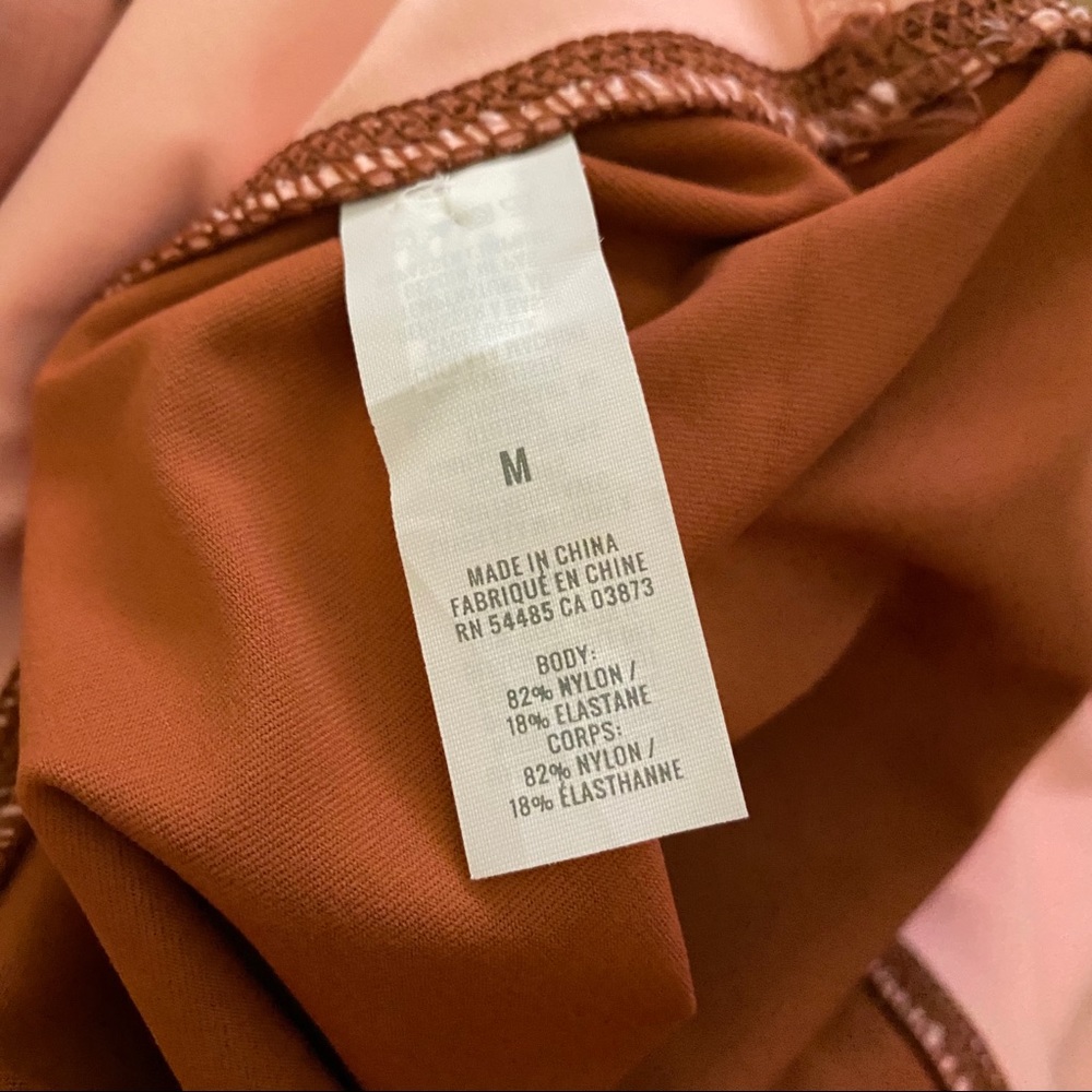 NWOT Aerie High Waisted Color Block 7/8 Legging π - Picture 3 of 4